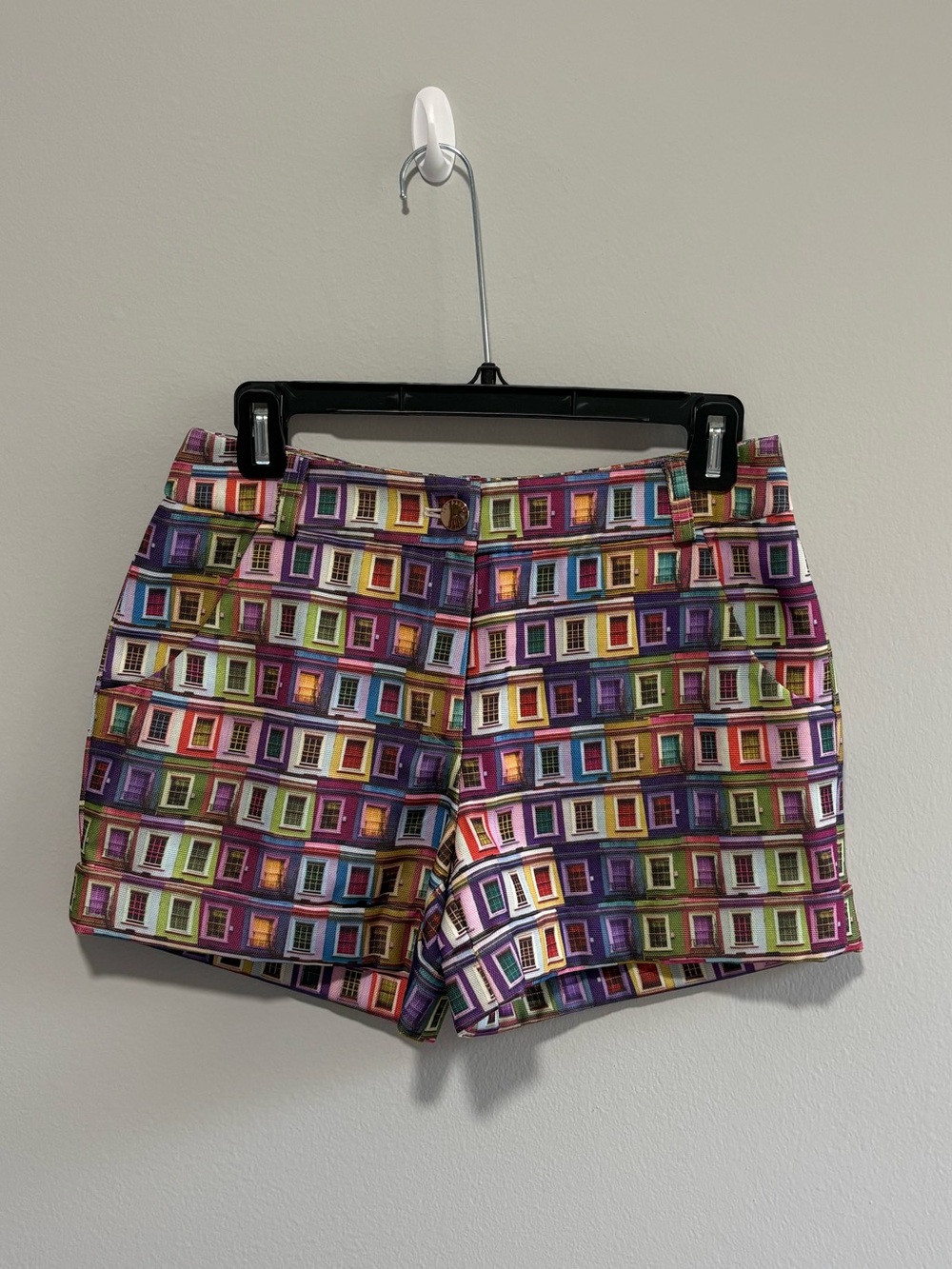Ted Baker London Colorful Window Print Tailored Shorts Women’s Size 0